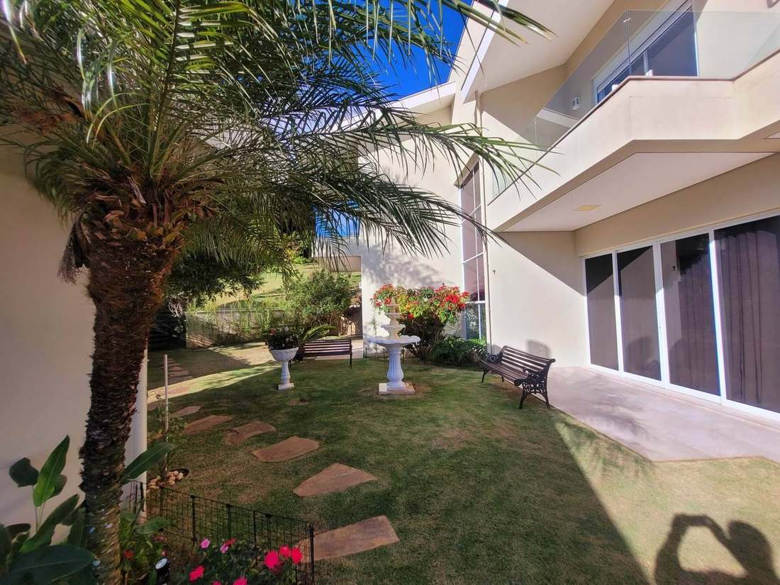 Jardim lateral